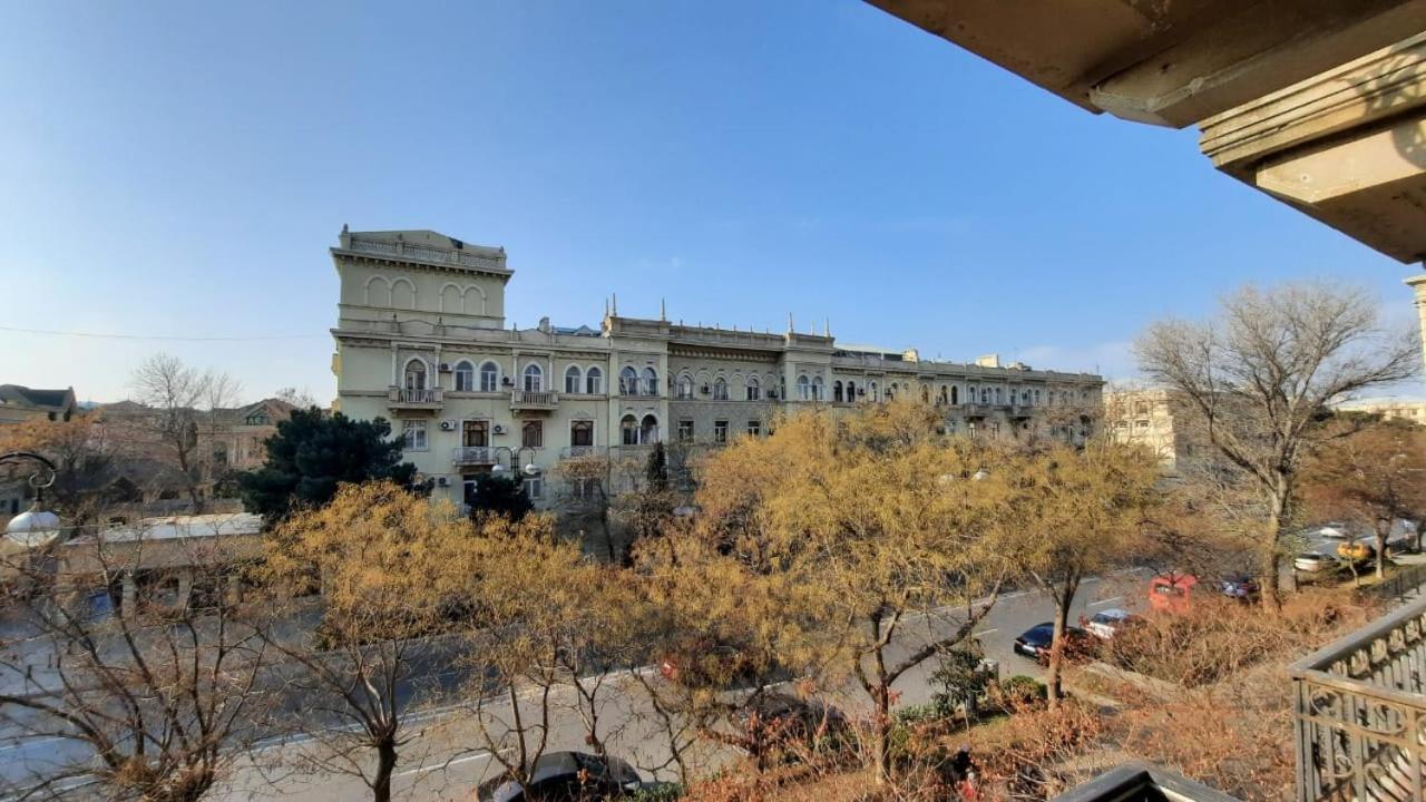 Elmler Luxs Apartments باكو المظهر الخارجي الصورة