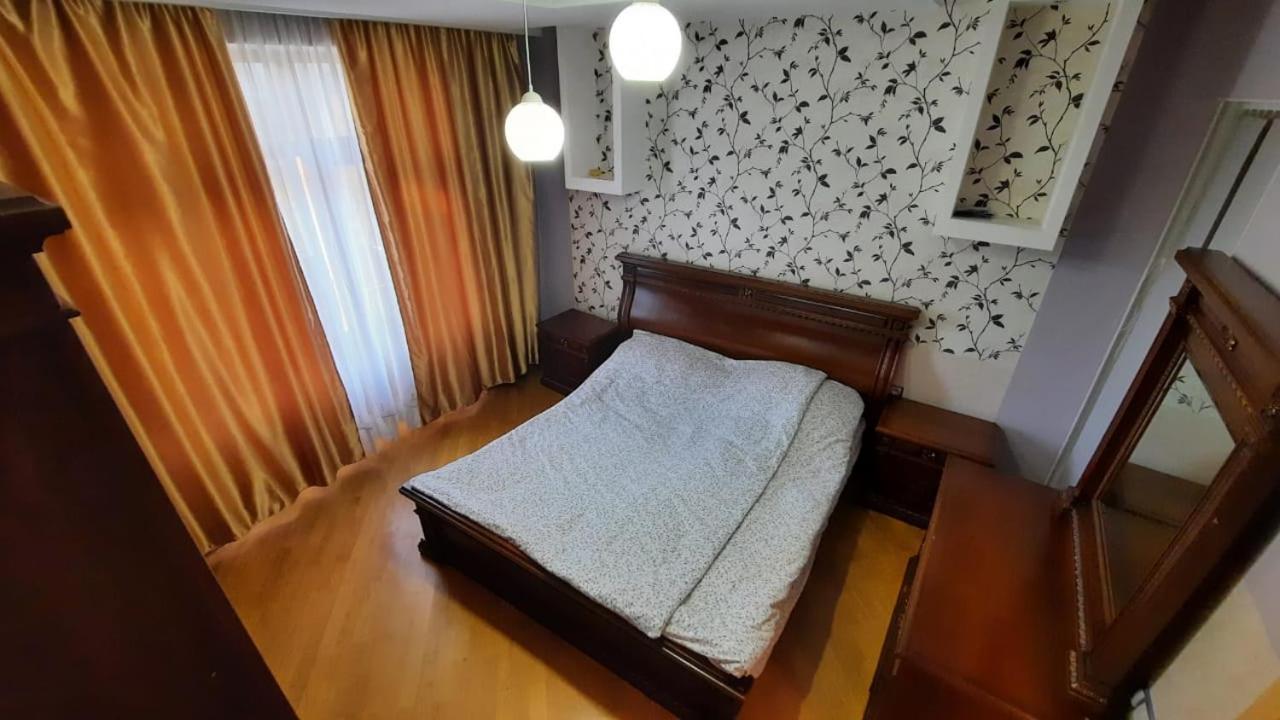 Elmler Luxs Apartments باكو المظهر الخارجي الصورة